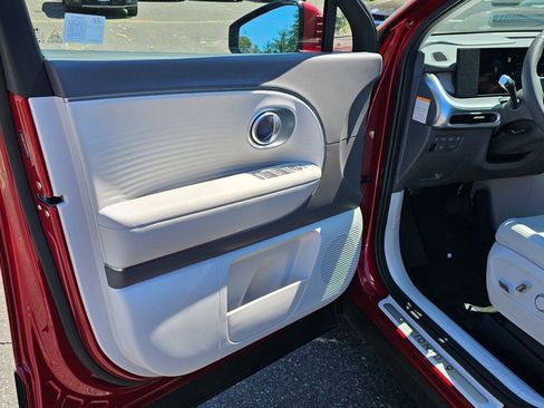 New 2026 Hyundai Ioniq 9 SEL image 18