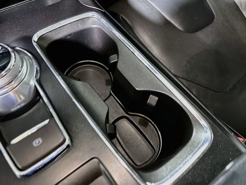 Used 2019 Ford Fusion Titanium FWD image 15