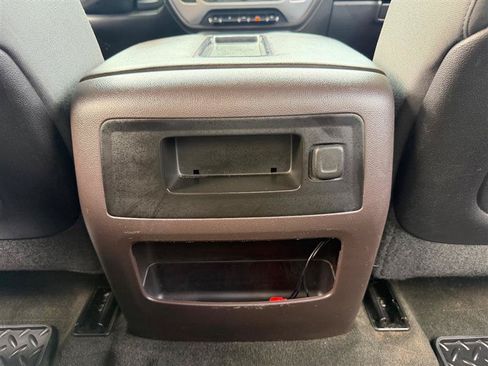 Used 2015 GMC Sierra 1500 SLE w/ SLE Value Package AWD/4WD image 22