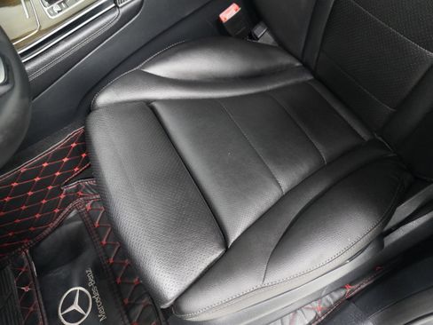 Used 2018 Mercedes-Benz GLC 300 image 13