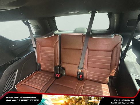 Used 2023 GMC Yukon Denali Ultimate AWD/4WD image 26