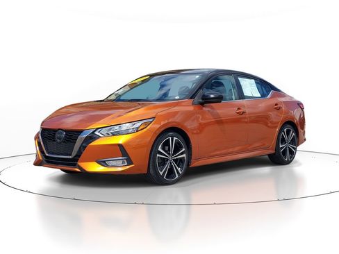 Used 2022 Nissan Sentra SR FWD image 2