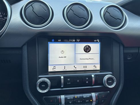 Used 2019 Ford Mustang GT Premium RWD image 26