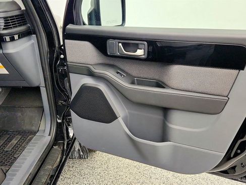 Used 2024 INEOS Grenadier AWD/4WD image 31