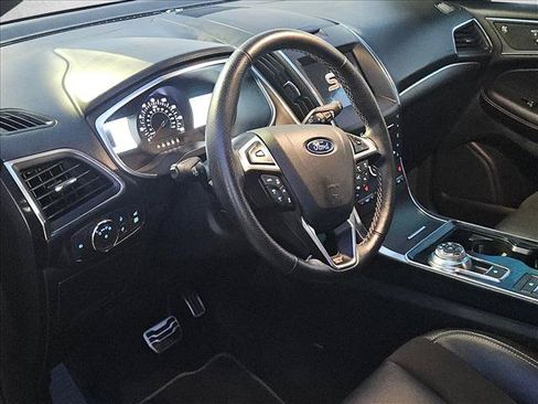 Used 2019 Ford Edge ST w/ Equipment Group 401A AWD/4WD image 10