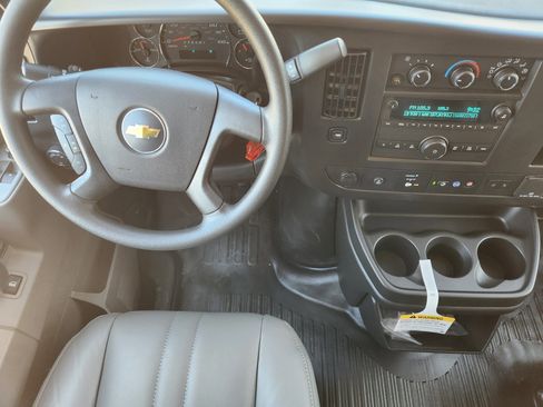 New 2025 Chevrolet Express 2500 image 28