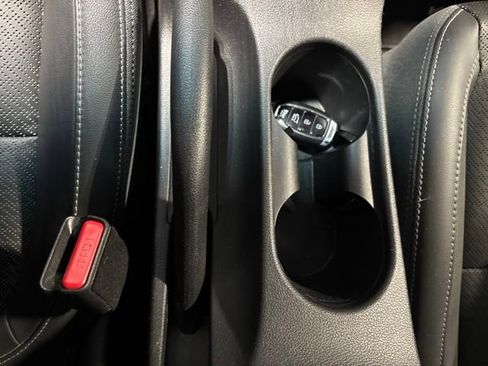 Used 2018 Hyundai Kona Limited AWD/4WD image 11