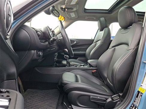 Used 2017 MINI Cooper Clubman ALL4 image 13