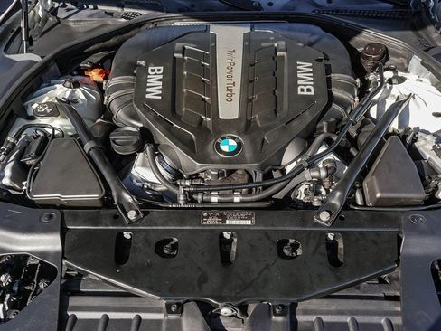 Used 2013 BMW 650i Convertible image 25