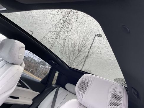 Certified 2023 Cadillac Lyriq Luxury image 20