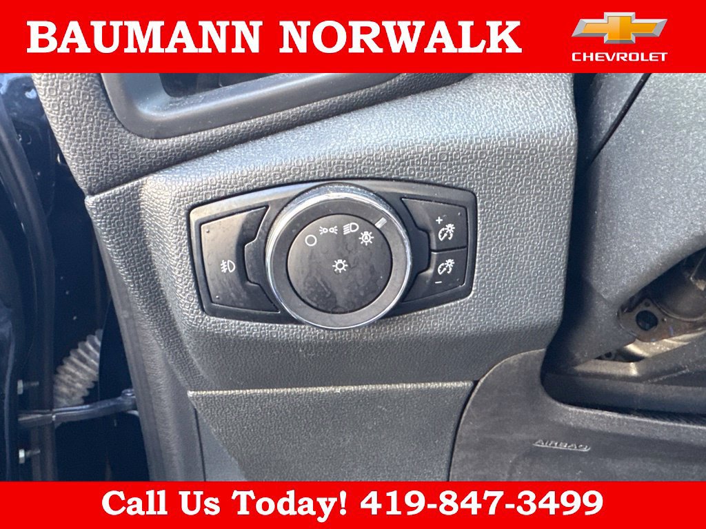 Used 2018 Ford EcoSport Titanium FWD image 16