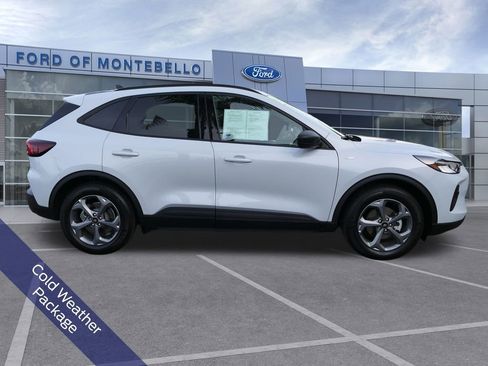 Used 2025 Ford Escape ST-Line w/ Equipment Group 301A image 2