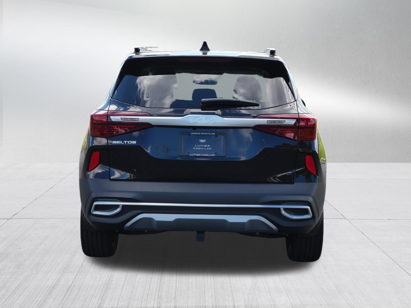 Used 2022 Kia Seltos SX w/ Sunroof Package AWD/4WD image 5