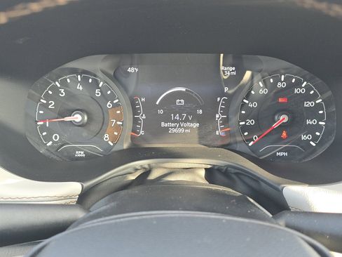 Used 2022 Jeep Compass Limited image 29