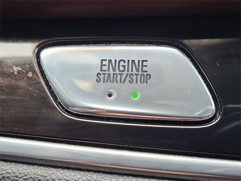 Used 2019 Buick Enclave Avenir w/ Avenir Technology Package image 19