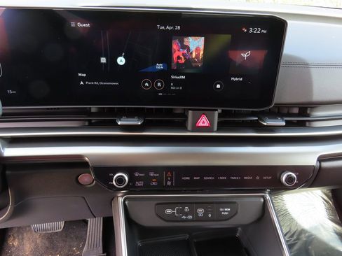 New 2026 Kia Carnival SX FWD image 5