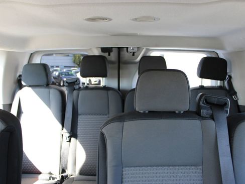 Used 2022 Ford Transit 350 XLT RWD image 23