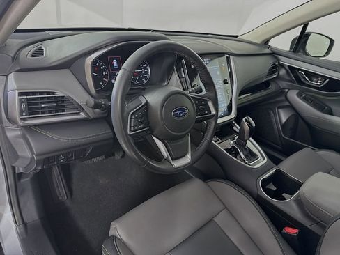 Used 2023 Subaru Outback Onyx Edition image 9