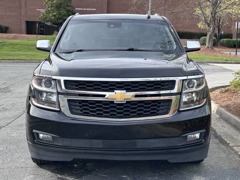 Used 2016 Chevrolet Suburban LT image 5