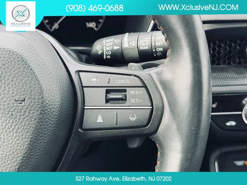 Used 2025 Honda CR-V Sport image 9