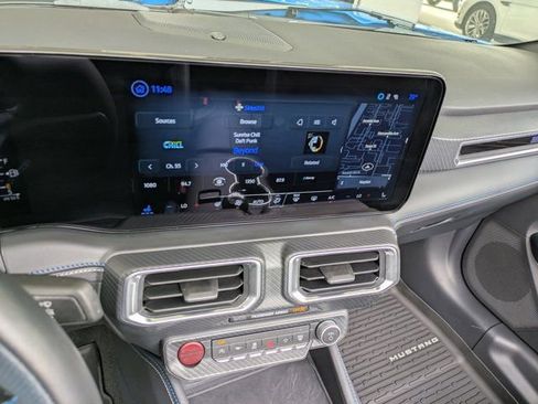 Certified 2025 Ford Mustang GT Premium image 18