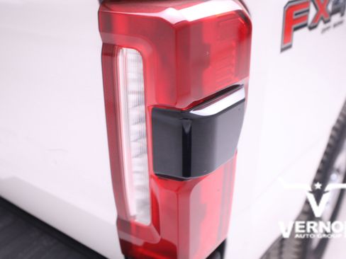 New 2026 Ford F250 Lariat w/ Chrome Package image 43