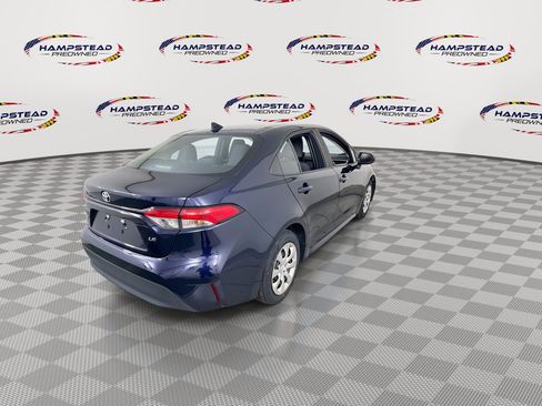 Used 2023 Toyota Corolla LE FWD image 8