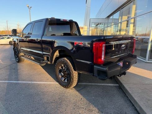 Used 2024 Ford F250 XLT w/ FX4 Off-Road Package image 3