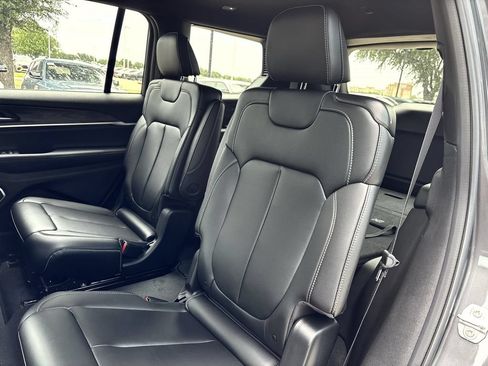 New 2026 Jeep Grand Cherokee L Limited w/ Limited Altitude Package AWD/4WD image 24