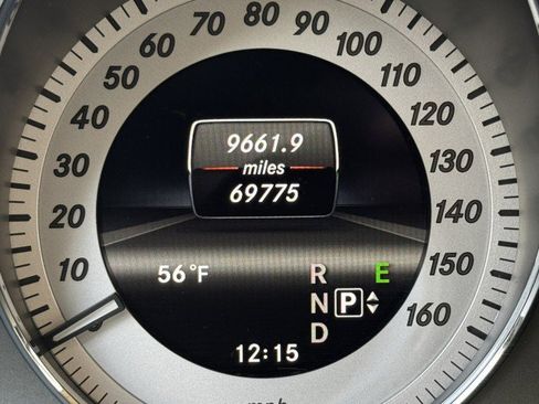 Used 2013 Mercedes-Benz GLK 350 4MATIC w/ Multimedia Pkg image 9