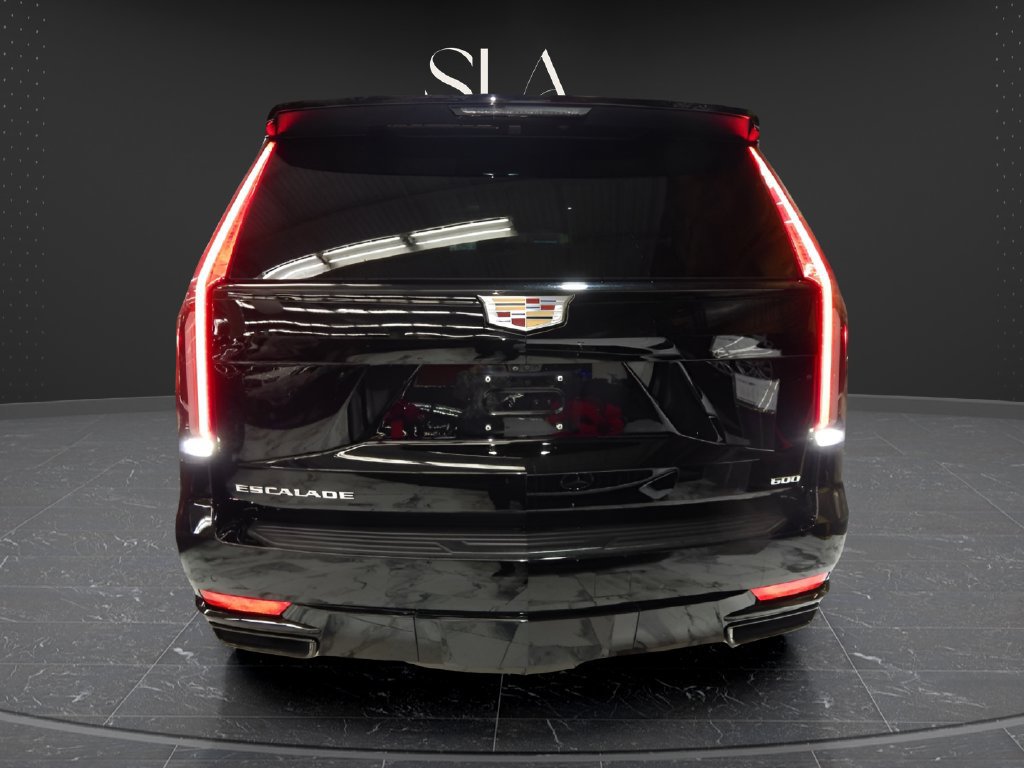 Used 2021 Cadillac Escalade ESV Sport AWD/4WD image 4
