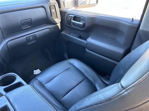 Used 2021 Chevrolet Silverado 2500 Custom w/ Custom Value Package image 14