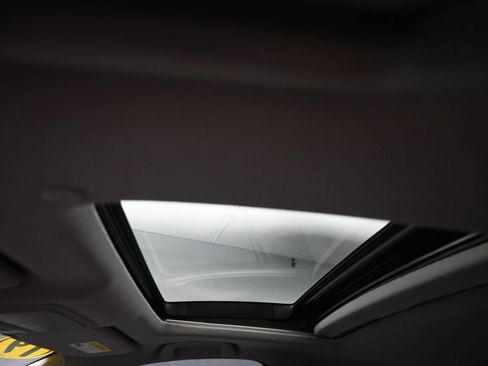 Used 2019 Honda Accord EX image 19
