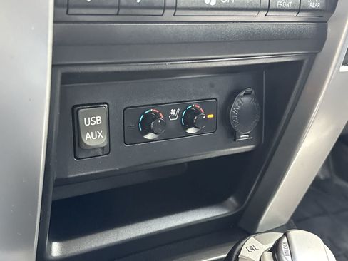 Used 2016 Toyota 4Runner Limited AWD/4WD image 24