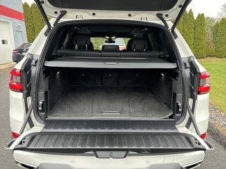 Used 2022 BMW X5 xDrive40i video 5