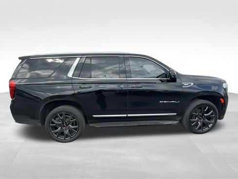 Used 2024 GMC Yukon Denali AWD/4WD image 9