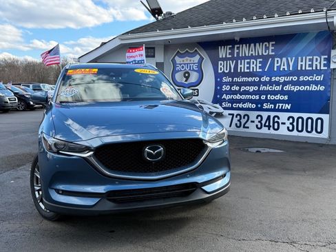 Used 2019 MAZDA CX-5 Signature image 1