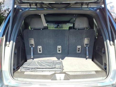 Used 2021 Chevrolet Tahoe Z71 AWD/4WD image 28