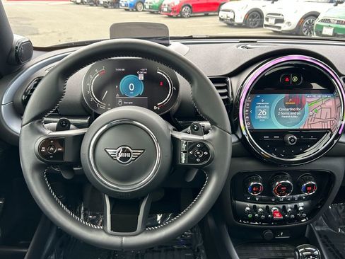 Used 2024 MINI Cooper Clubman S image 17