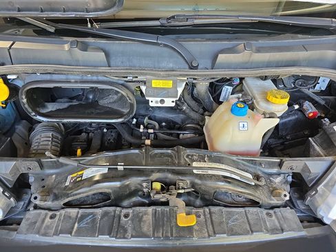 Used 2023 RAM ProMaster 2500 FWD image 24