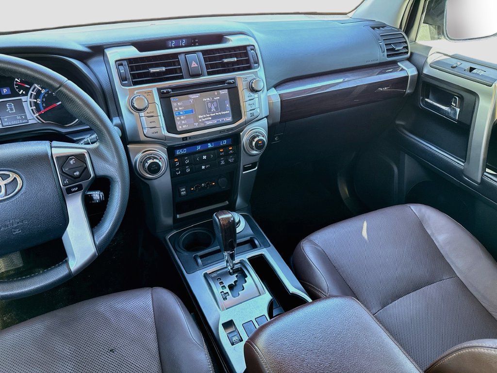 Used 2018 Toyota 4Runner Limited AWD/4WD image 19