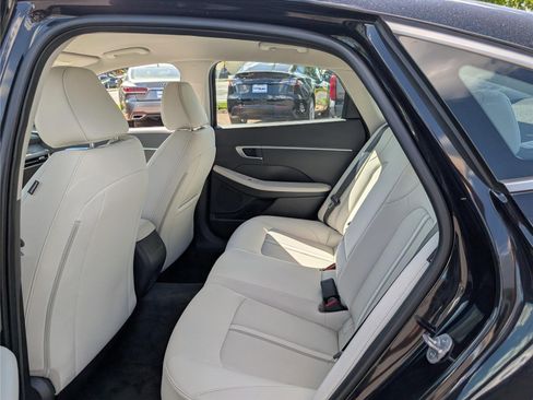 Used 2024 Hyundai Sonata SEL AWD/4WD image 13