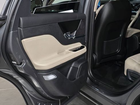 New 2026 Lincoln Corsair Reserve image 31