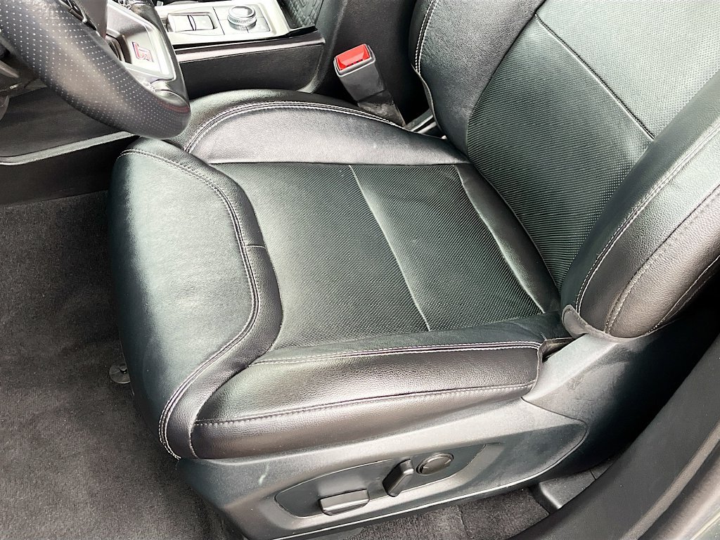 Used 2023 Ford Explorer ST AWD/4WD image 20