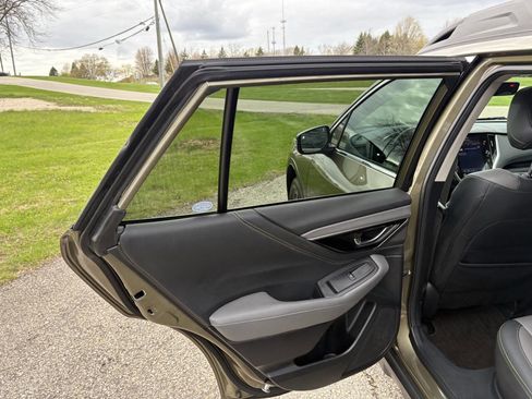 Used 2022 Subaru Outback Onyx Edition XT AWD/4WD image 23