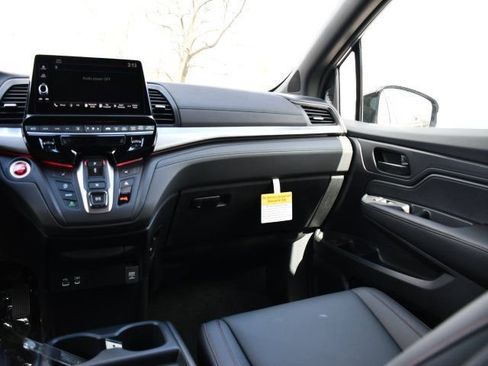 New 2026 Honda Odyssey Sport-L image 22