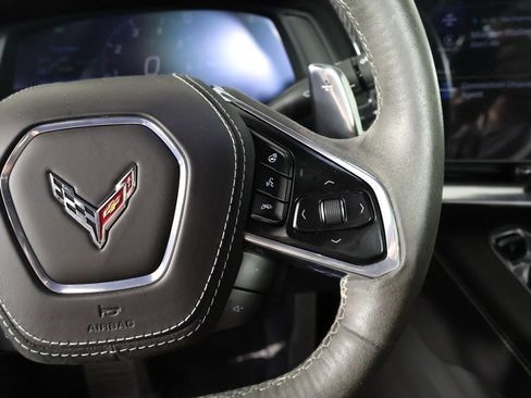 Used 2021 Chevrolet Corvette Stingray Premium Conv w/ Z51 Performance Package RWD image 41