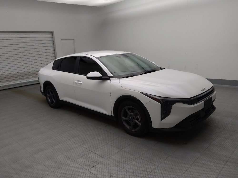 Used 2025 Kia K4 FWD image 11