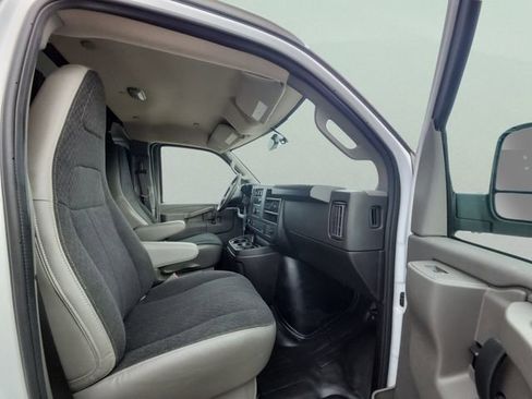 Certified 2024 Chevrolet Express 2500 w/ Driver Convenience Package image 17