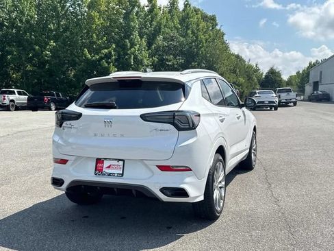 Used 2024 Buick Encore GX Avenir w/ Avenir Technology Package AWD/4WD image 4